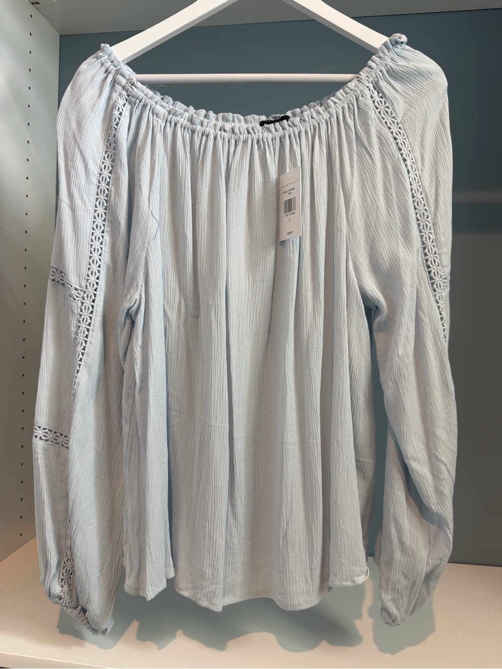 NWT Sanctuary light blue top. Size large. Off the shoulder or on. Brand new!
